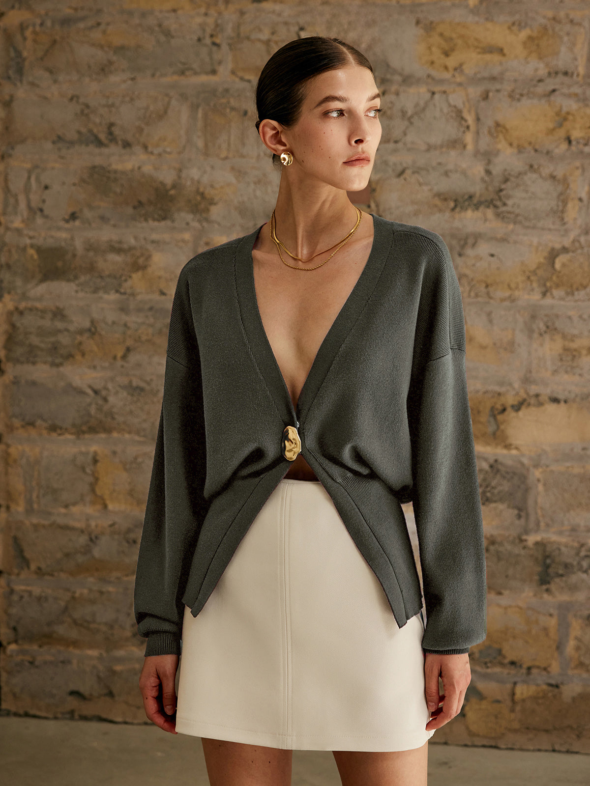 Golden Button Plain Cardigan — image 8