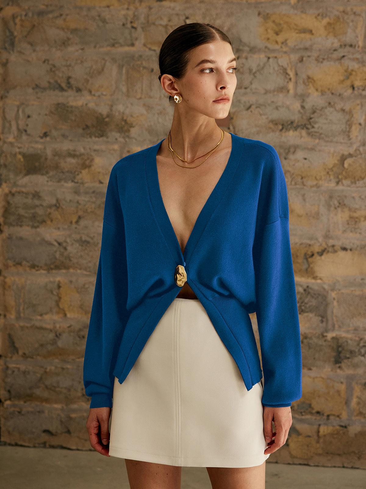 Golden Button Plain Cardigan — image 9