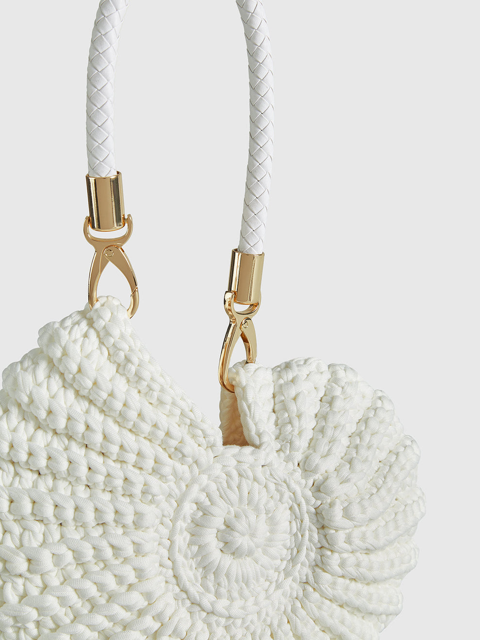 Crocheted Conch-Shaped Handbag, image 4